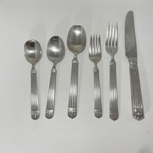 Lot of 6 Wallace Chardonnay 18/8 Stainless Flatware Classic Ribbed Fork Spoon